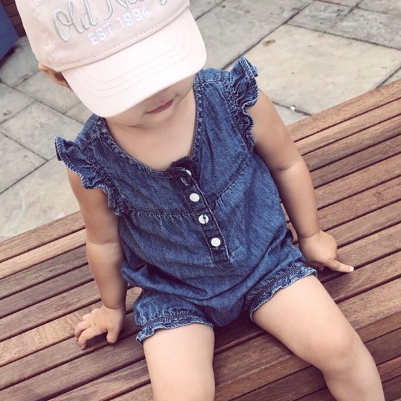 ❌Sold❌🦋Joe Fresh Baby Girl Denim Bubble Romper🦋🌼 - Picture 6 of 6